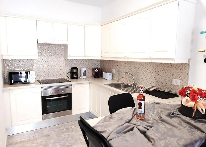 Blanca New 2 Bedrooms Ferienhaus *